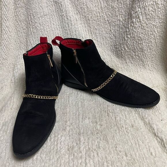 Tayno Chelsea Boot The Chain B,Crafted with a black faux suede chain accent SZ13 main image 9